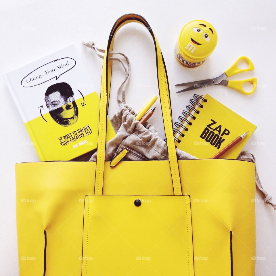 Awesome fashion flat lays with yellow items.