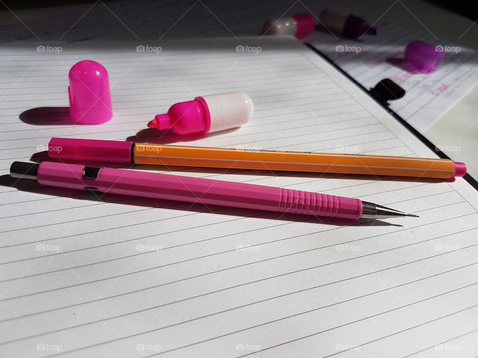 Pink scholar material