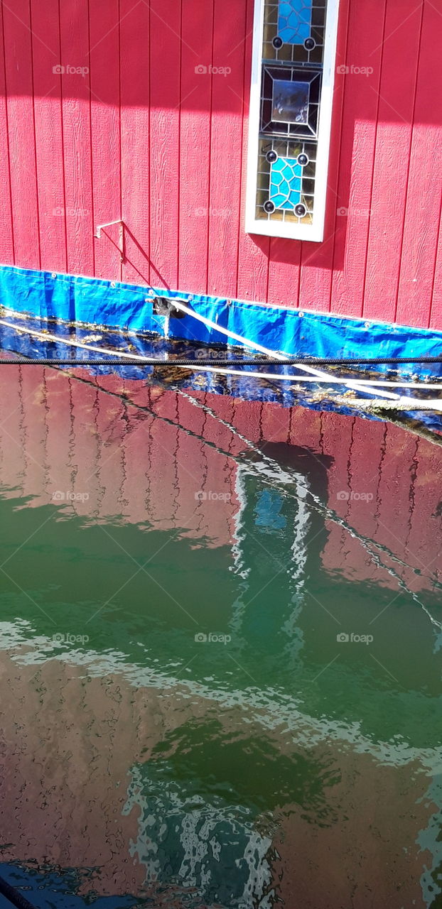 reflection in Fisherman's warf