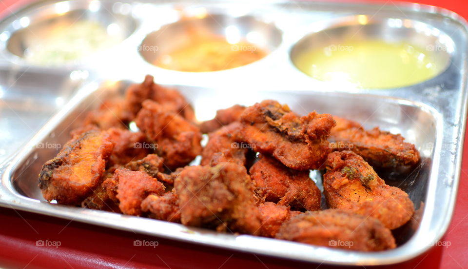 Fried Fish With Sauce Is A Famous Street Food In Kashmir