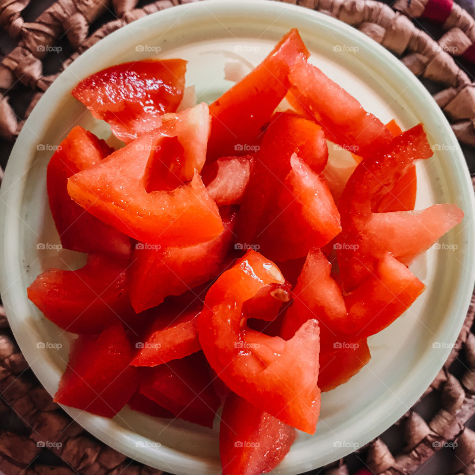 Do you like tumat? gosta de tumate? 🍅