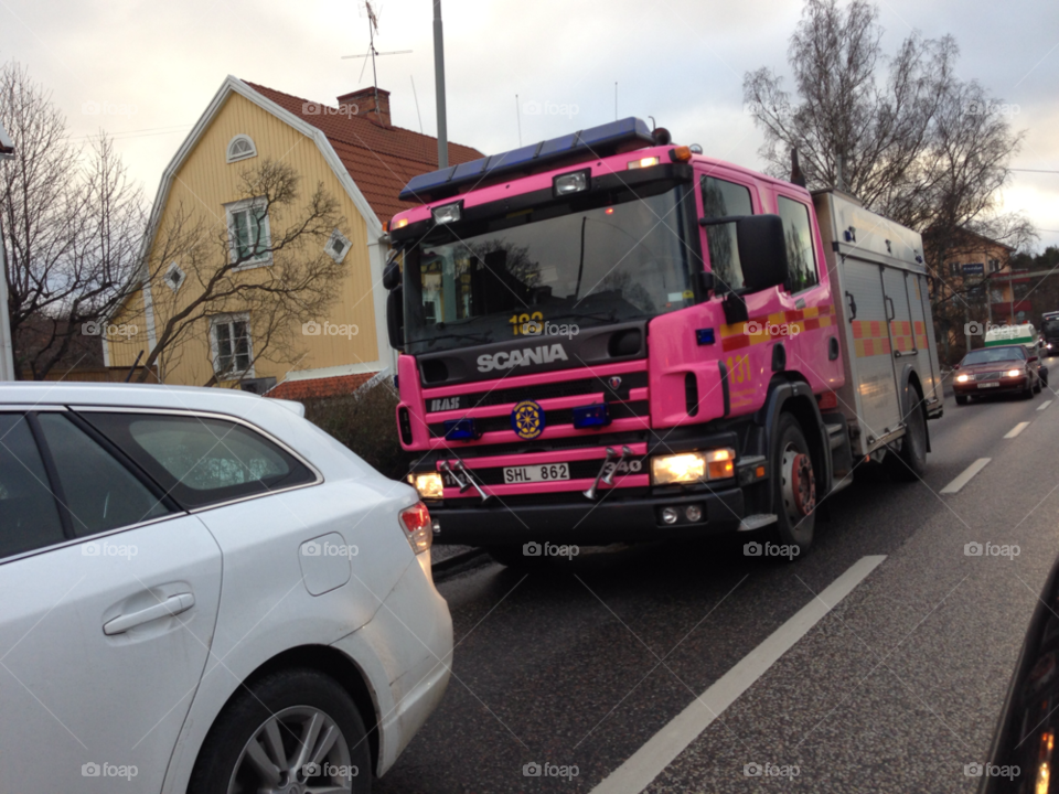 stockholm pink firetruck front by MagnusPm