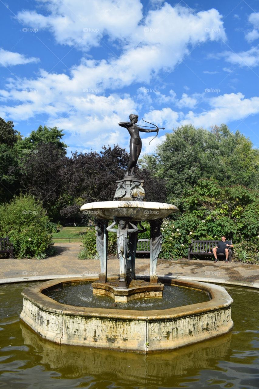 Water fountain statue