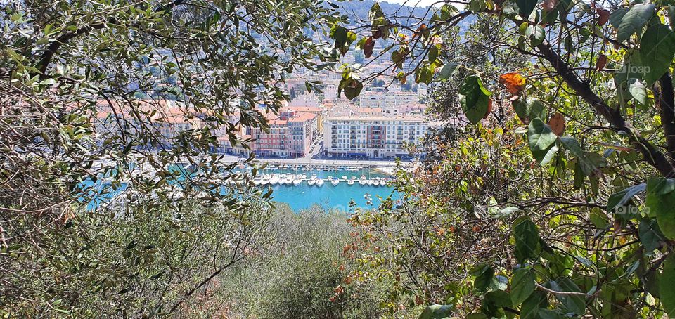 vue de port à nice
