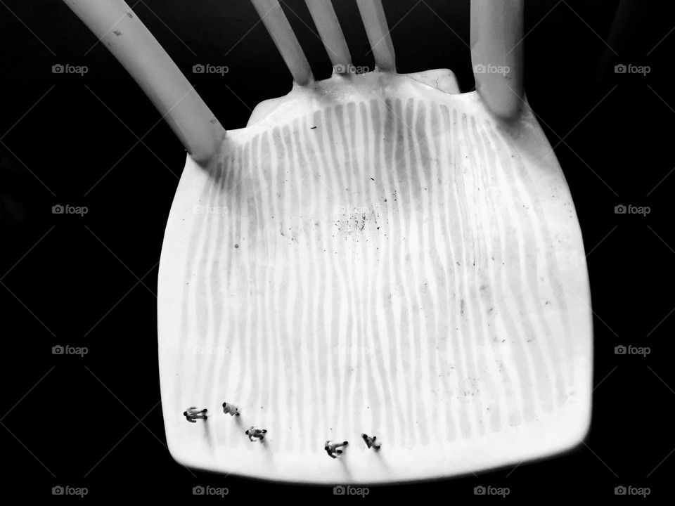 The world of Liliput, on the chair