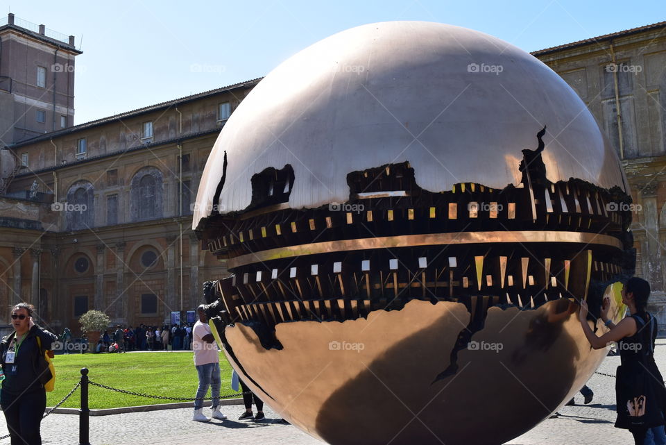 Don't miss a tour in vatican... simple amazing...