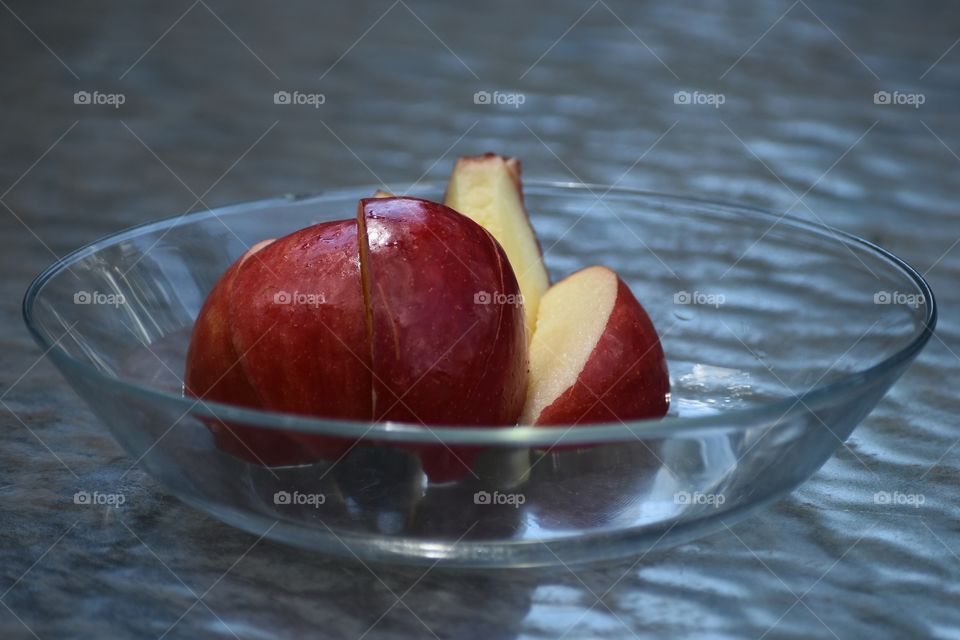 Fresh apple slices 