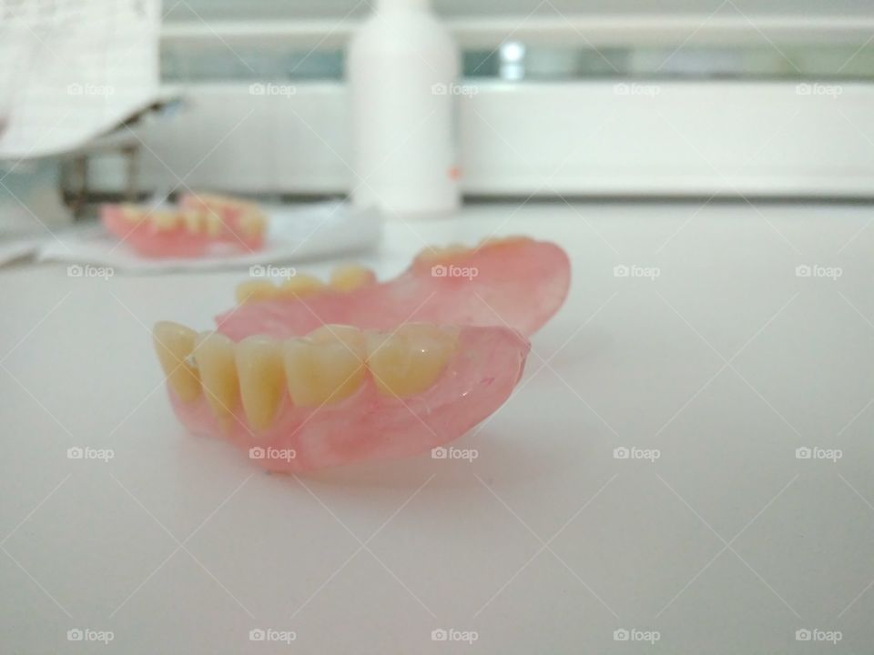 Nylon denture
