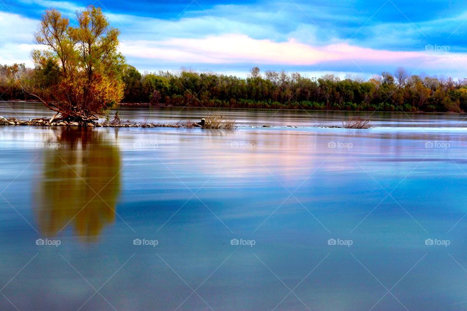 Mississippi River makes for a pretty picture