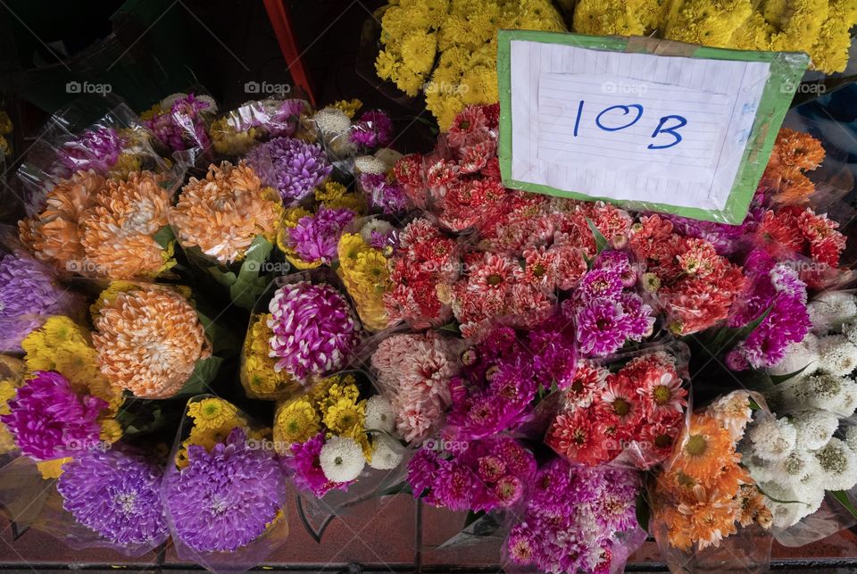 The biggest flower market in Bangkok Thailand , Pak Khlong Talat is a colorful place for tourist