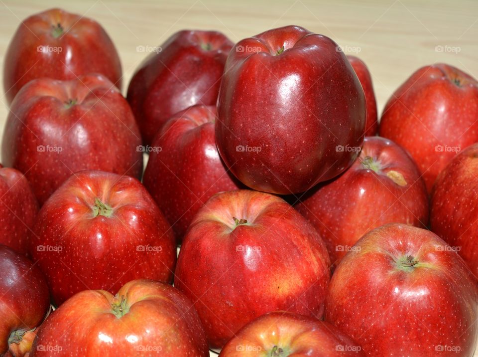 red apple fruits healthy food background