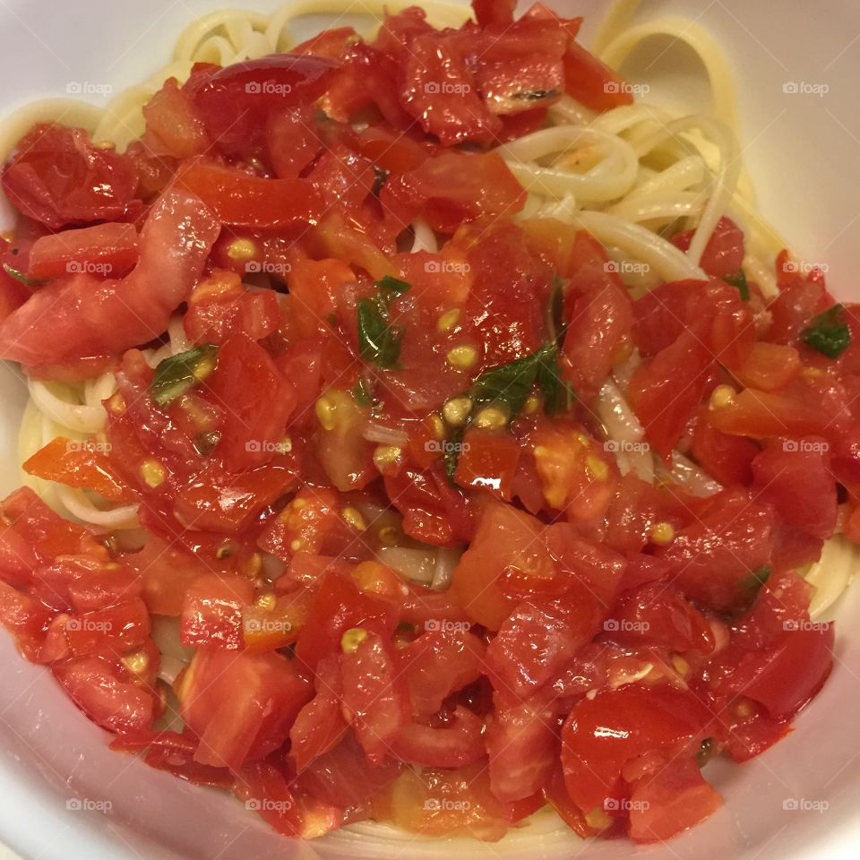 Homemade Spaghetti Sauce. Homegrown Organic Tomatoes make a perfect Spaghetti Sauce