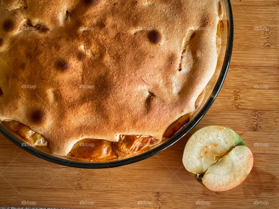 Charlotte apple cake