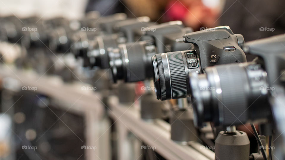Array of digital cameras for visual effects shoot