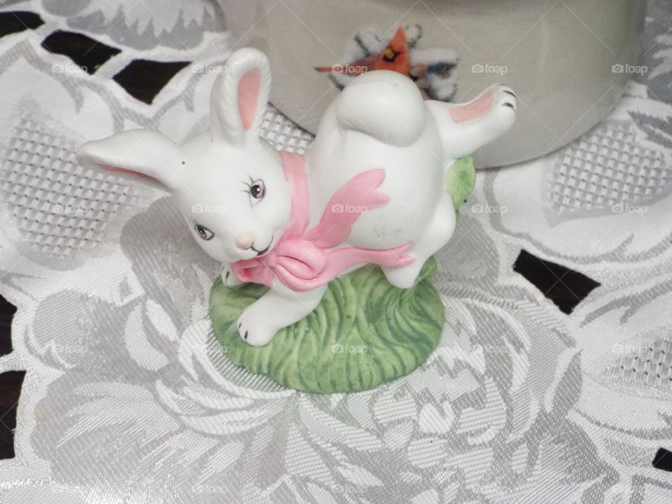 Rabbit statue 