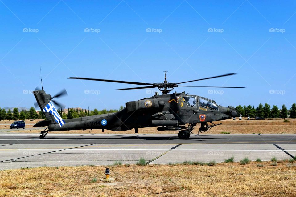 BOEING APACHE AH-64