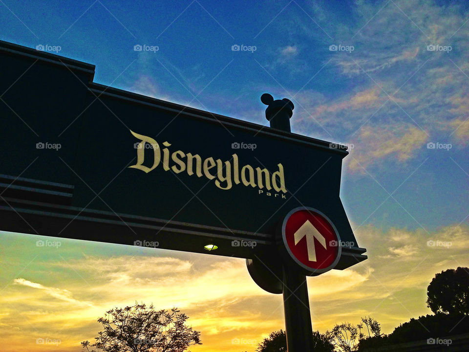 happy sign fun best by itsAus