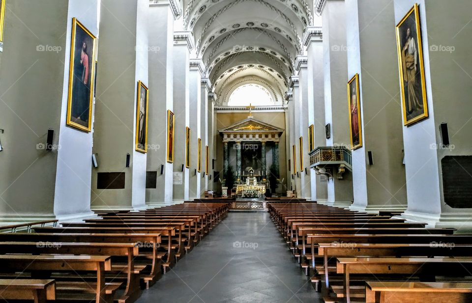 Way to the altar .. (Catholic Church, Vilnius, July, 2019).