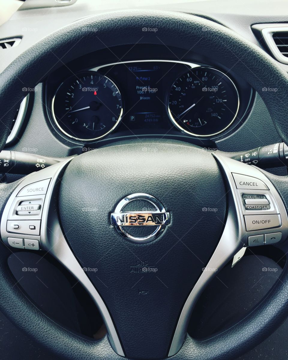 Nissan steering wheel