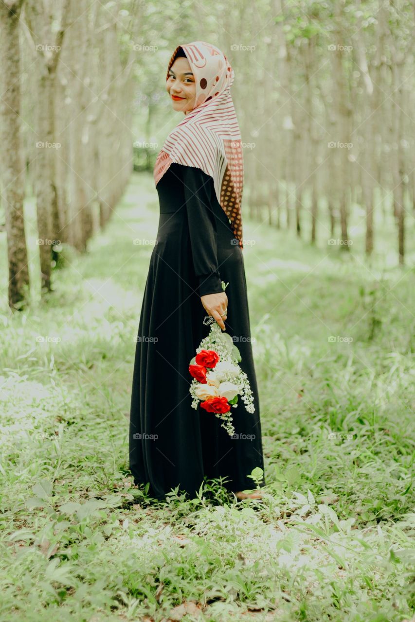 wedding photo in rubber plantation, Semarang, 10 August 2022
