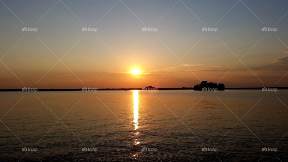 Beautiful sunset over lake Hartwell