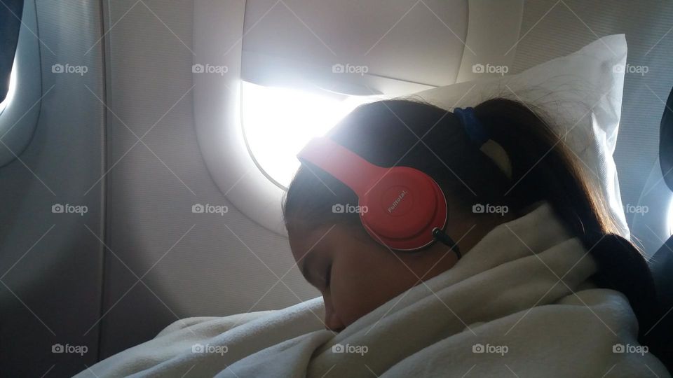 dormida en el avión