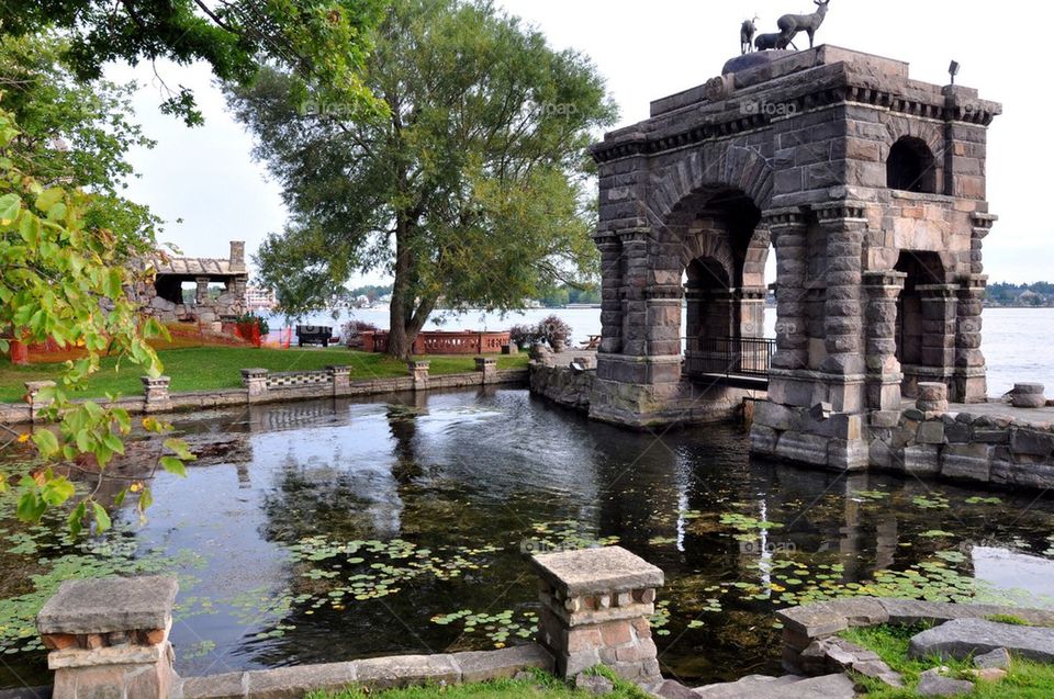 Pier at boldt castle, thousand island