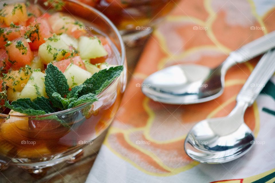 Bowl of refreshing fruit salad 