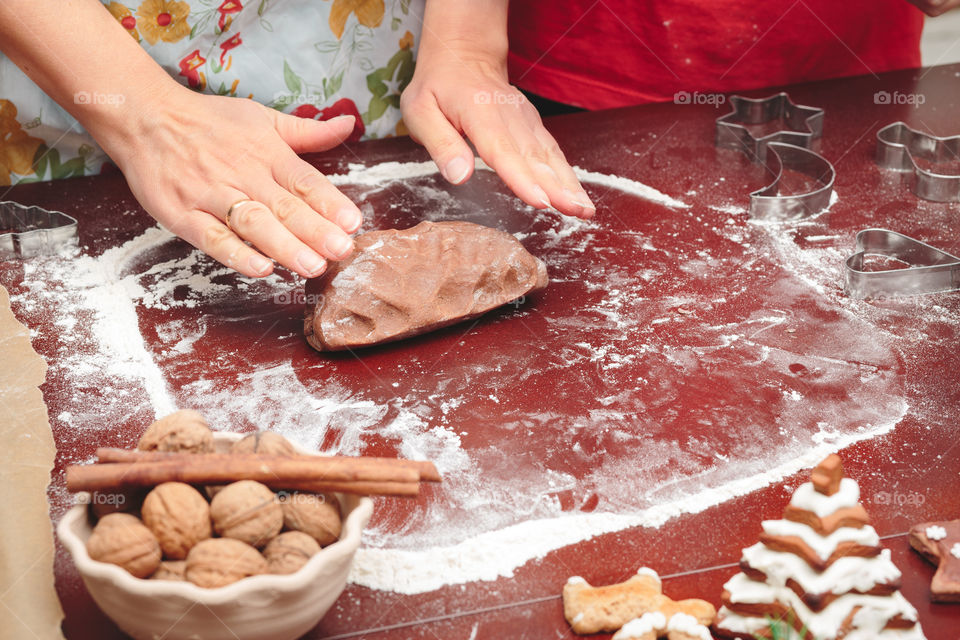 Making the Christmas cookies