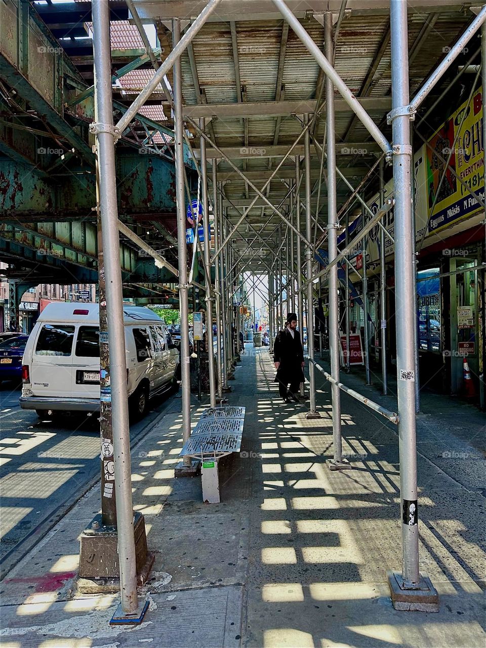 This scaffold can be found on “Broadway” in “Bushwick”, Brooklyn walking along the MTA “M” train overpass from the “Myrtle Ave” station towards “Flushing Ave” and “Graham Ave” where the “B43” bus leaves for “Greenpoint”. 2024. Hypnotic Productions