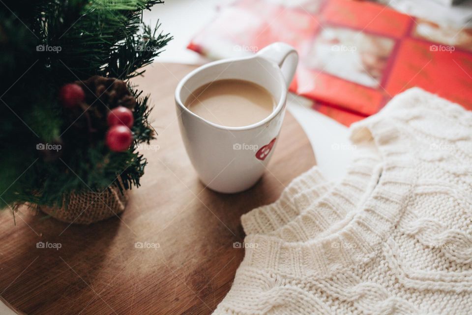 winter holidays / coffee and sweater / cozy / christmas tree / celebration 