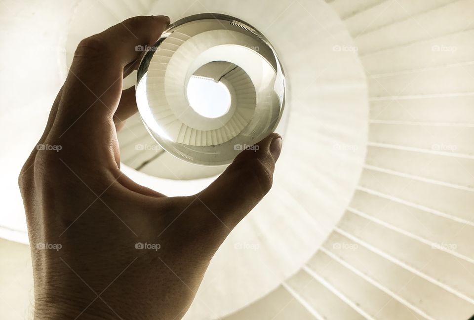 Lensball