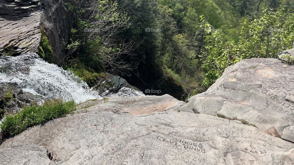 Kaaterskill Falls looking Over