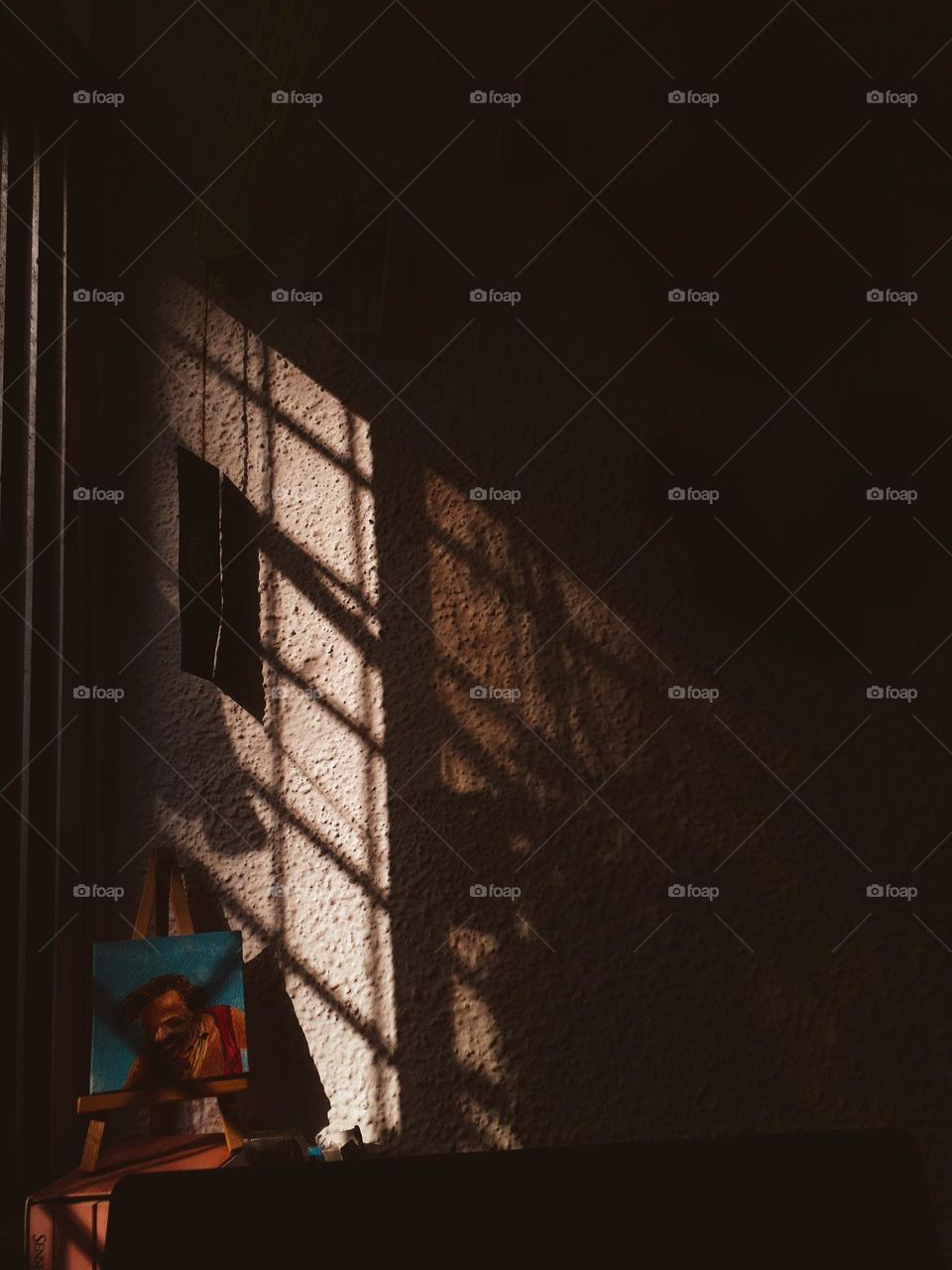 Sitting next to the window one evening. Nothing better than pretty sunlight to add the right vibes to your room.