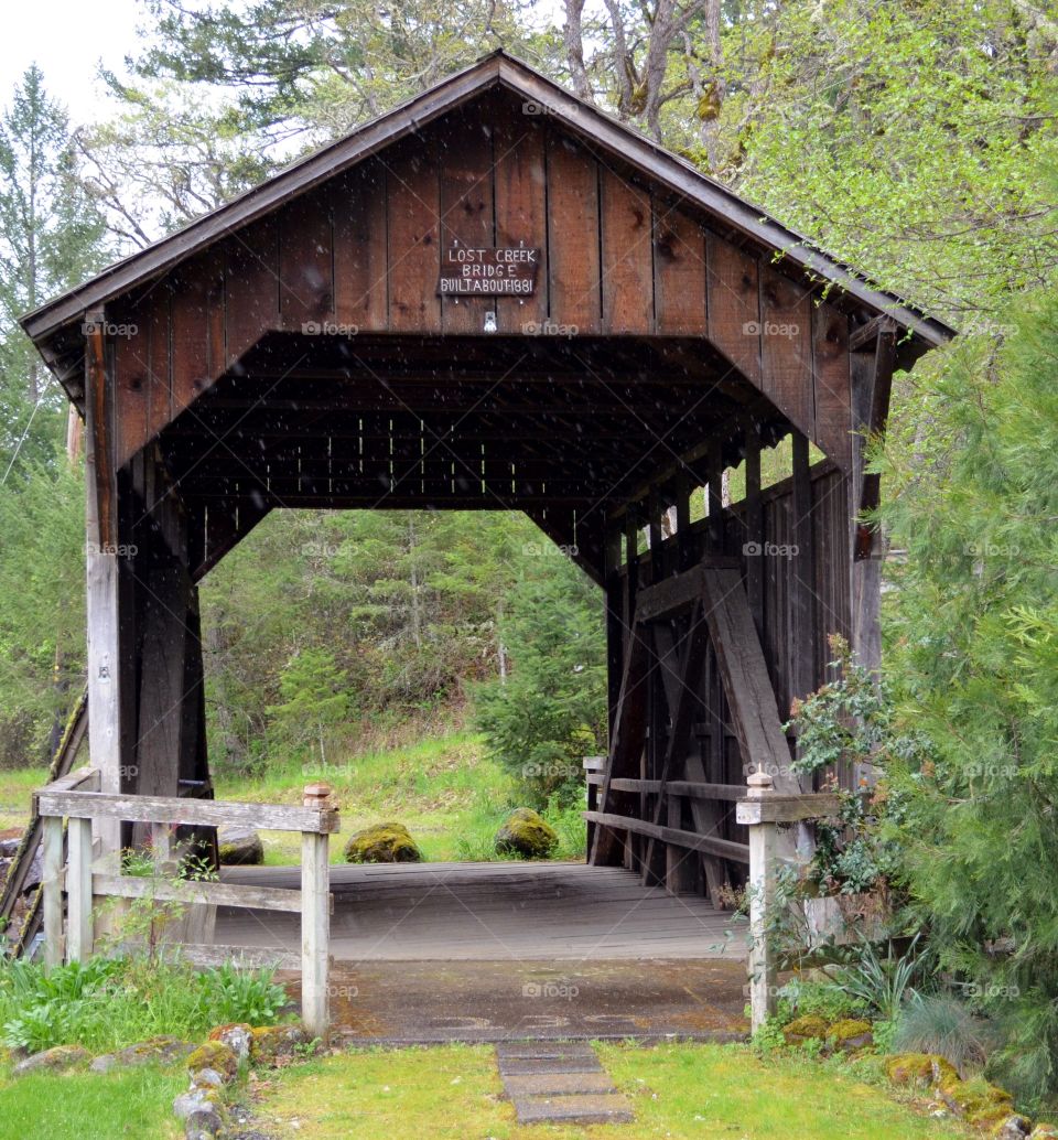 Lost creek covered bridge