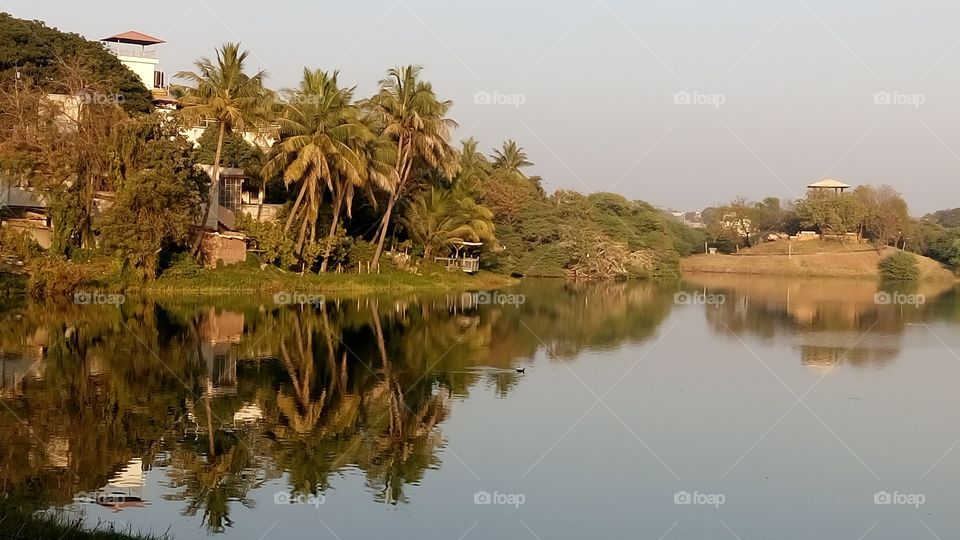 beautyfull reflected in lake view