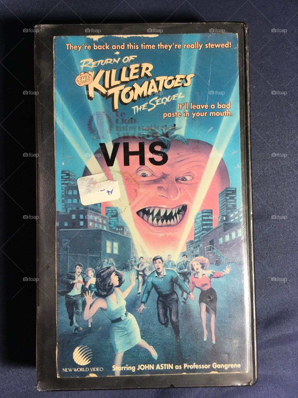 Return of the killer tomatoes the sequel vhs movie 