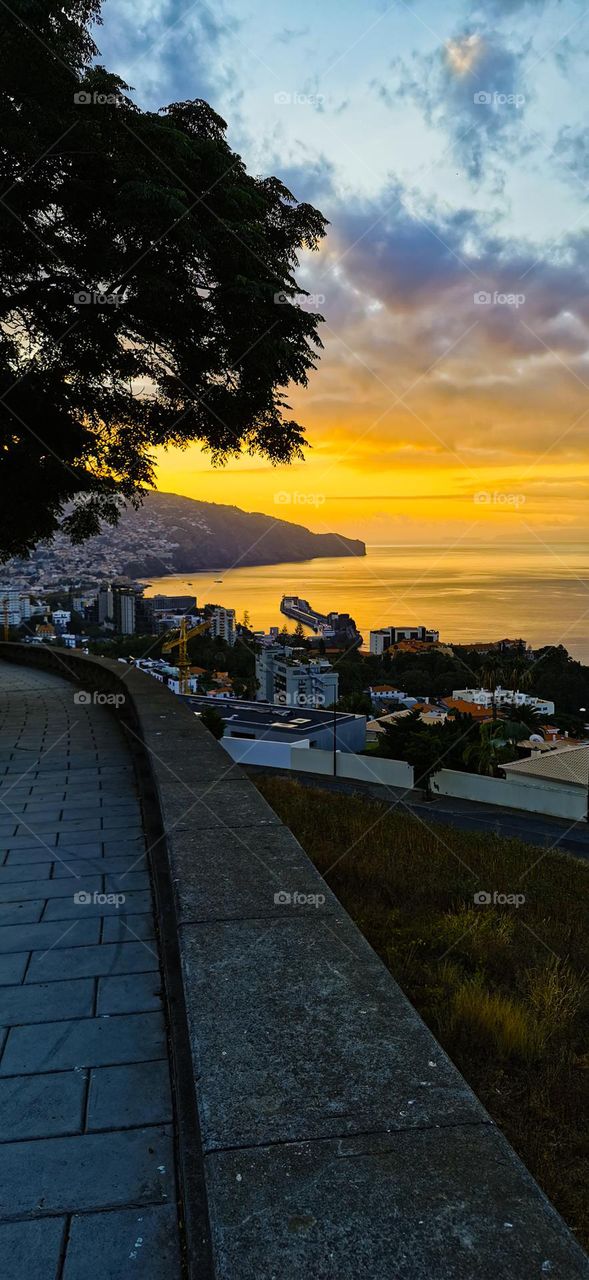 Sunrise at Nazaré - Madeira Island