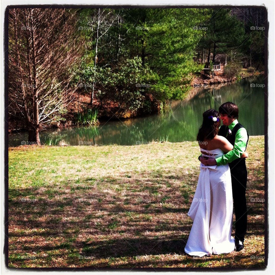 Best friends on their beautiful wedding day