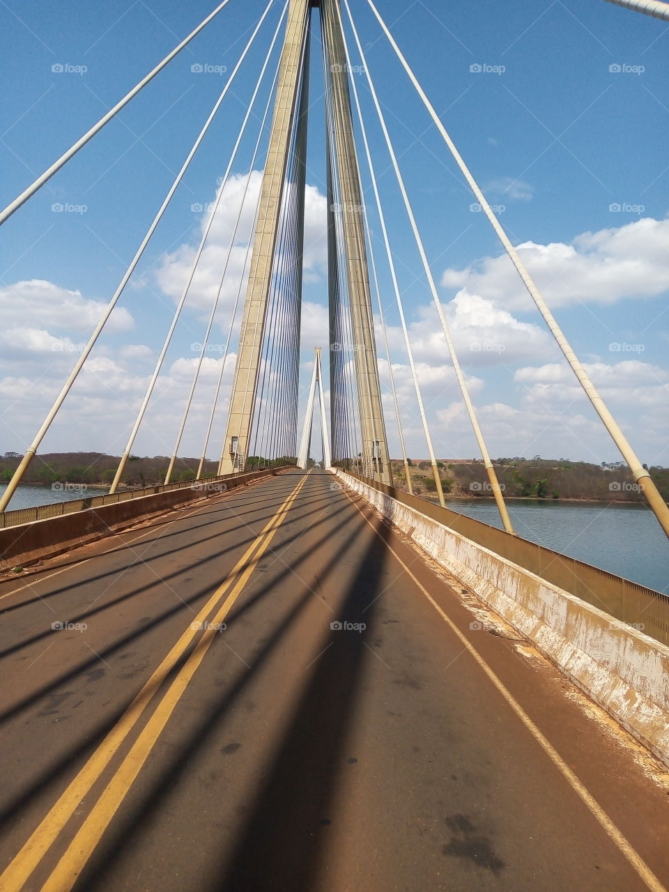 ponte do rio Paraná