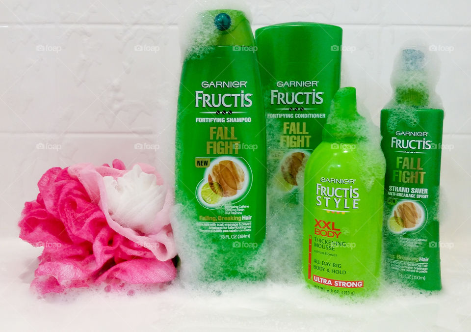 Enjoying a shower with Garnier Fructis products