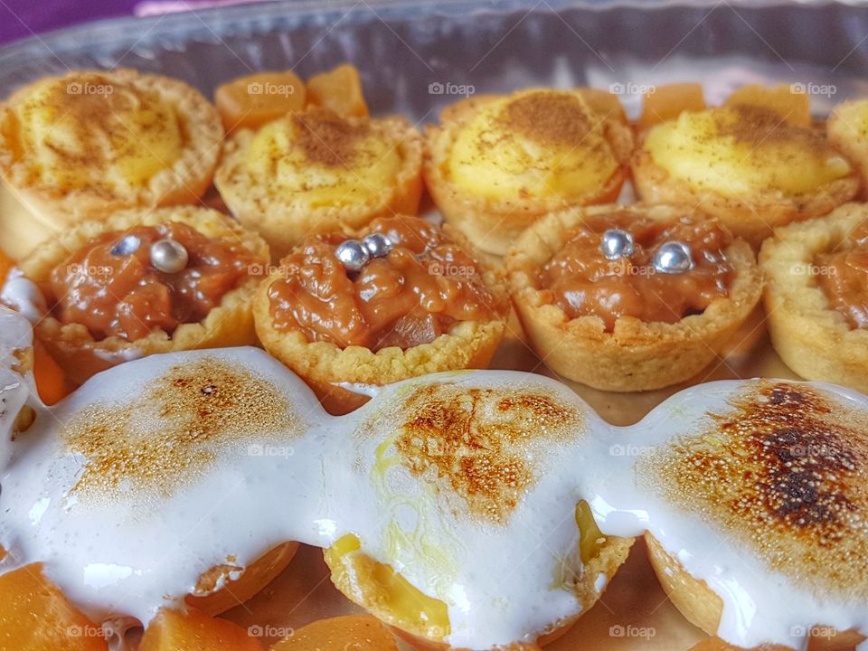 Somerhing sweet to eat packed in rows