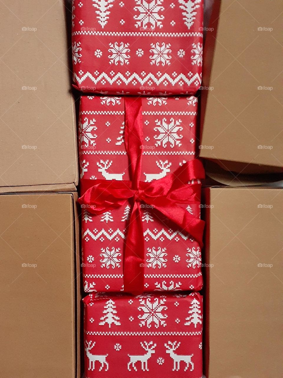 Preparation of New Year's gifts for relatives