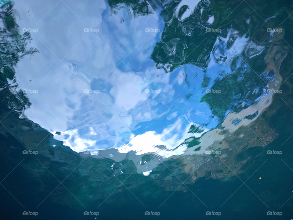 light reflection on the water