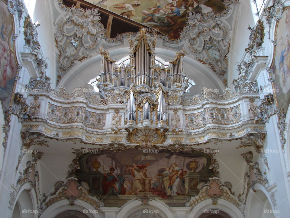 organ church